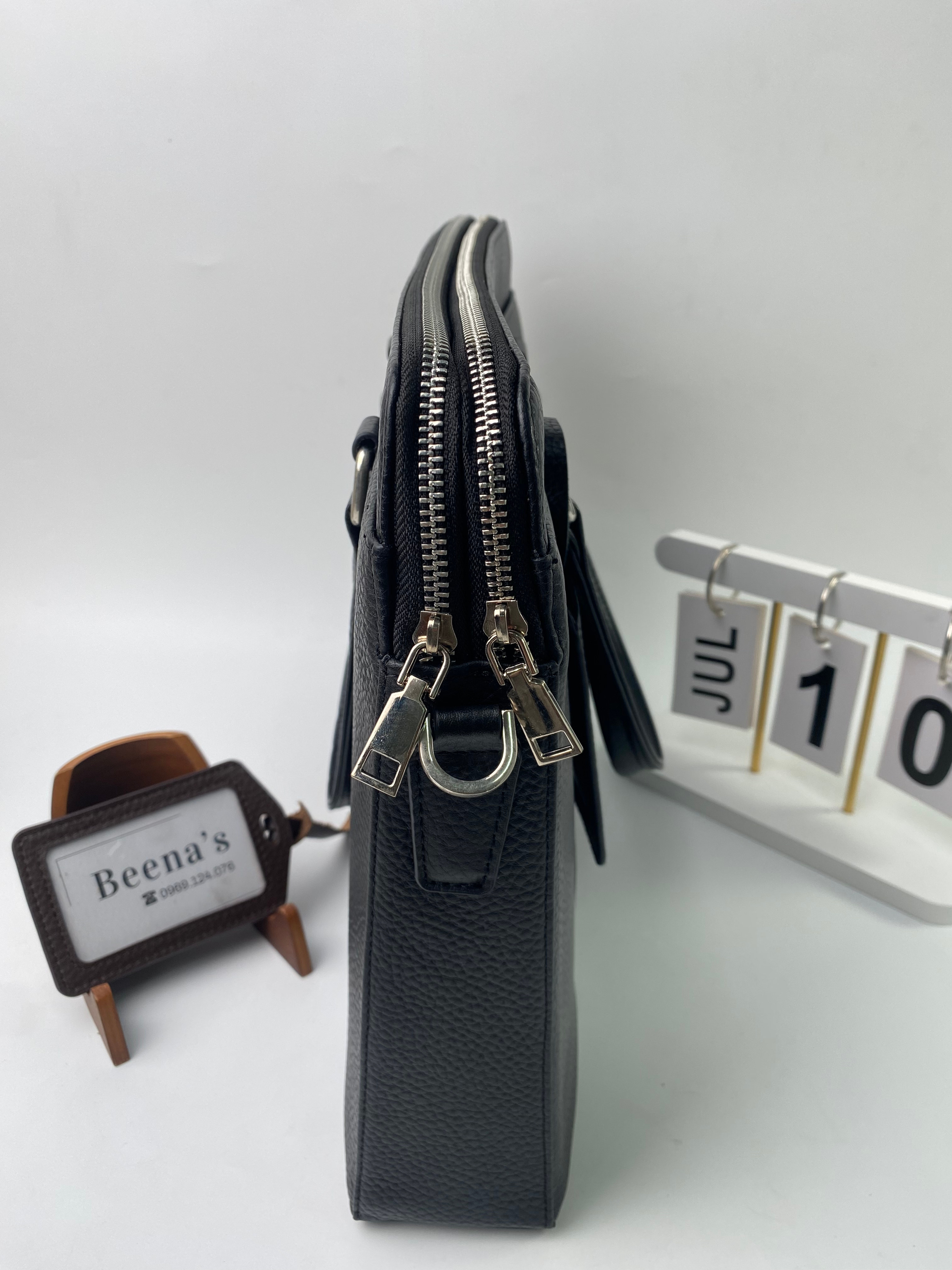 5 Tiêu chí chọn túi xách da phù hợp công việc 