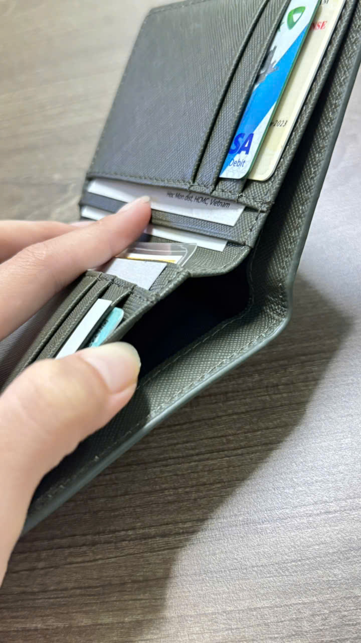 5 Tiêu chí chọn ví da cao cấp bạn nên biết