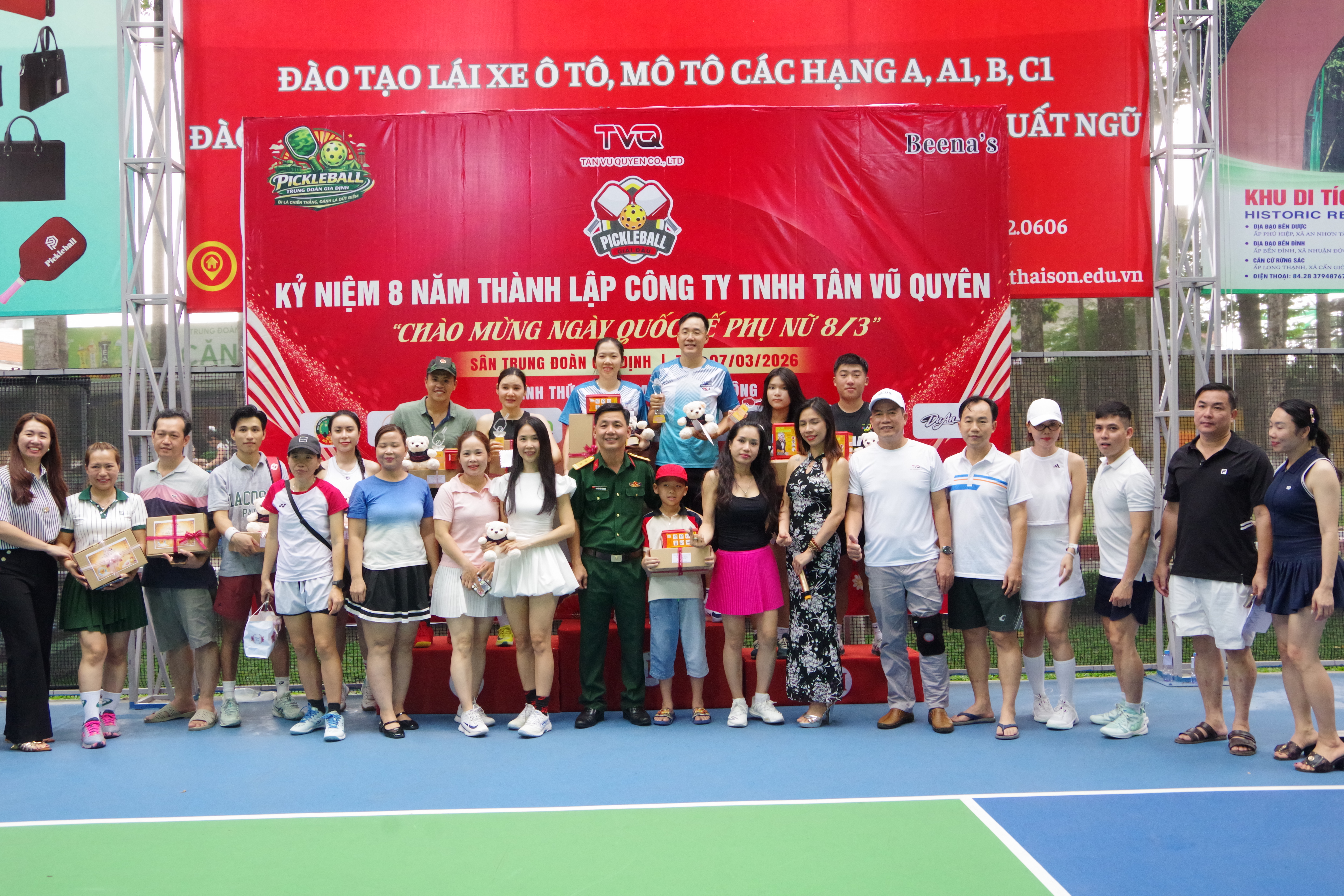 Giải pickleball kỷ niệm 8 năm thành lập công ty TNHH Tân Vũ Quyên