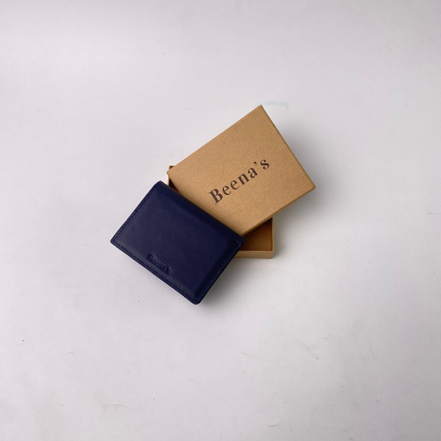 Ví da cá sấu chính hãng cao cấp là gì?