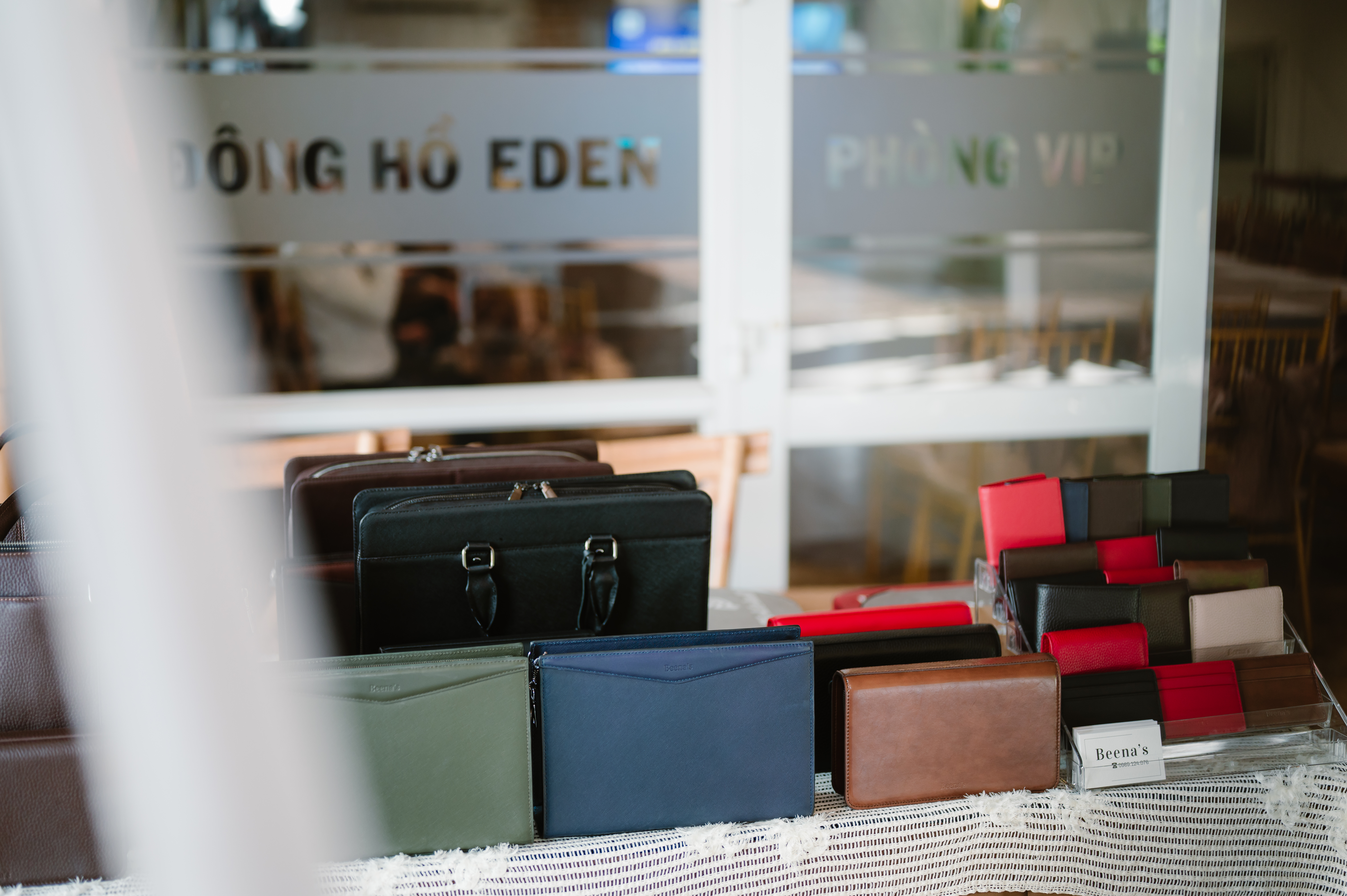 Phụ kiện da cao cấp trog đời sống hàng ngày 