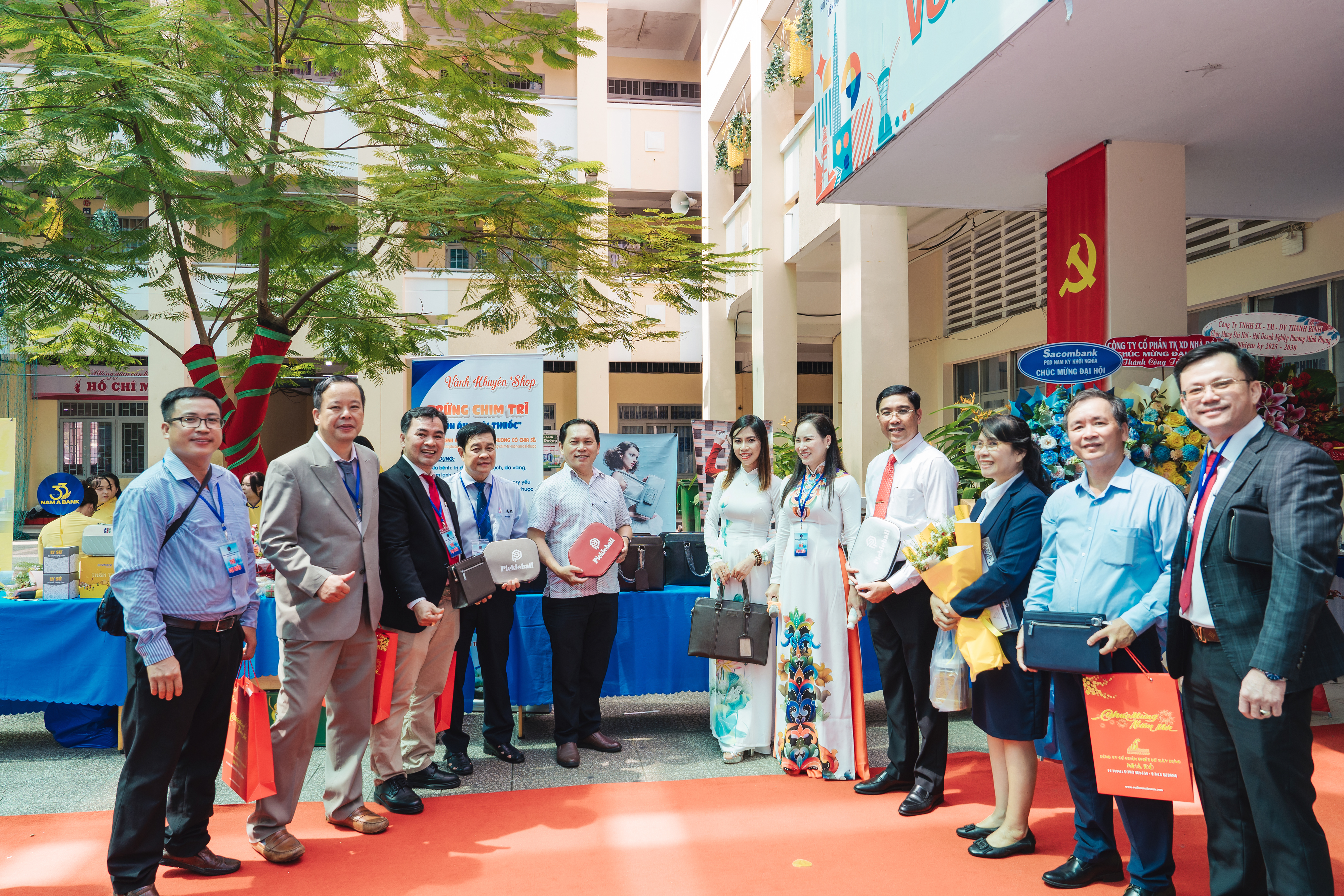 Qùa tặng cao cấp 2026 - Phụ kiện thời trang cho doanh nghiệp