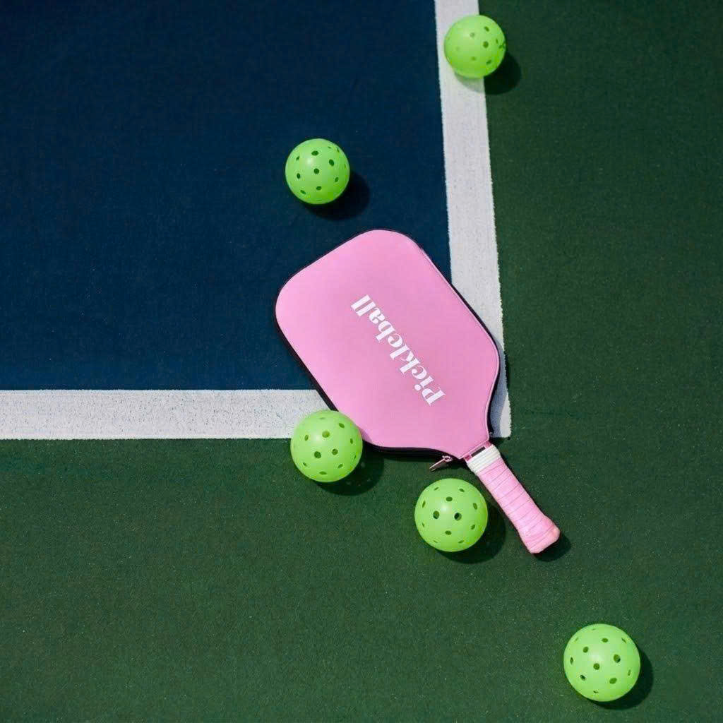 Túi da đựng vợt pickleball giúp bảo quản vợt tốt hơn