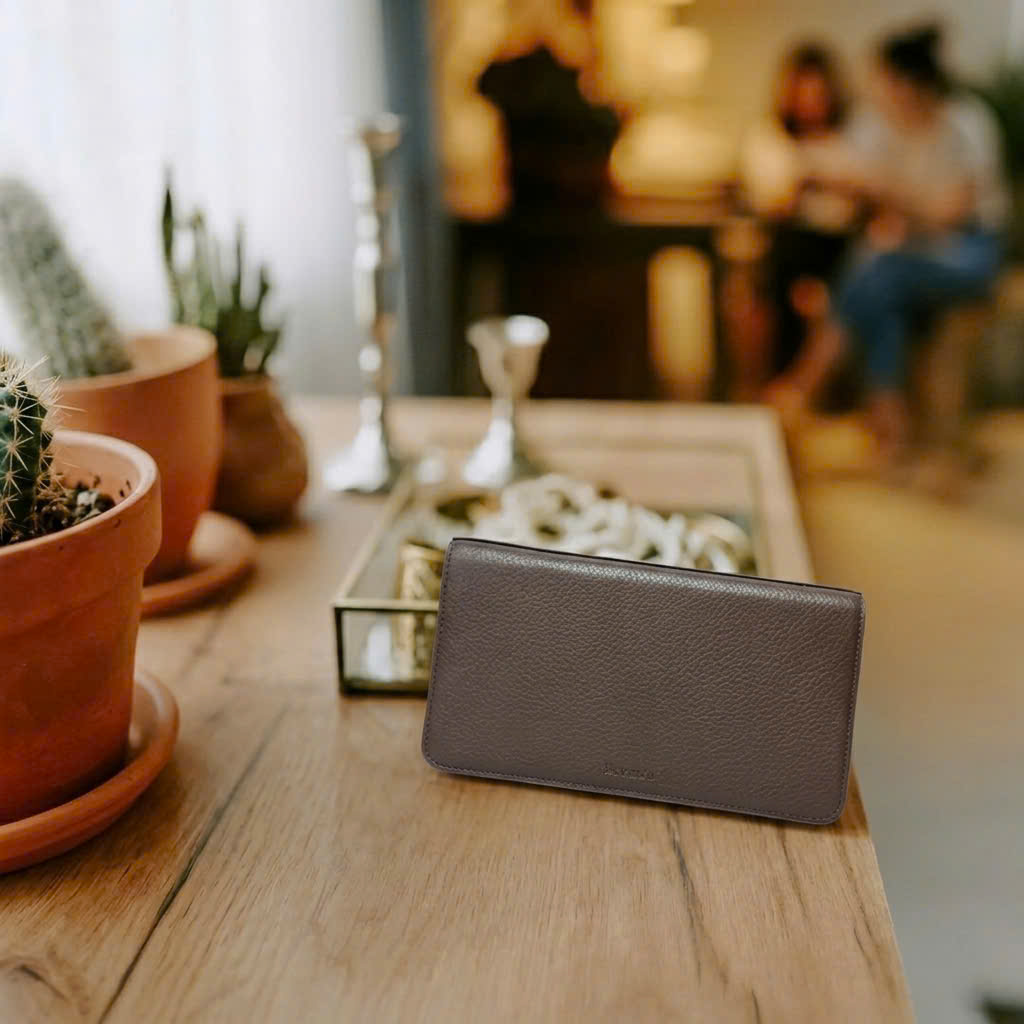 Túi xách và ví da làm quà tặng doanh nghiệp sang trọng