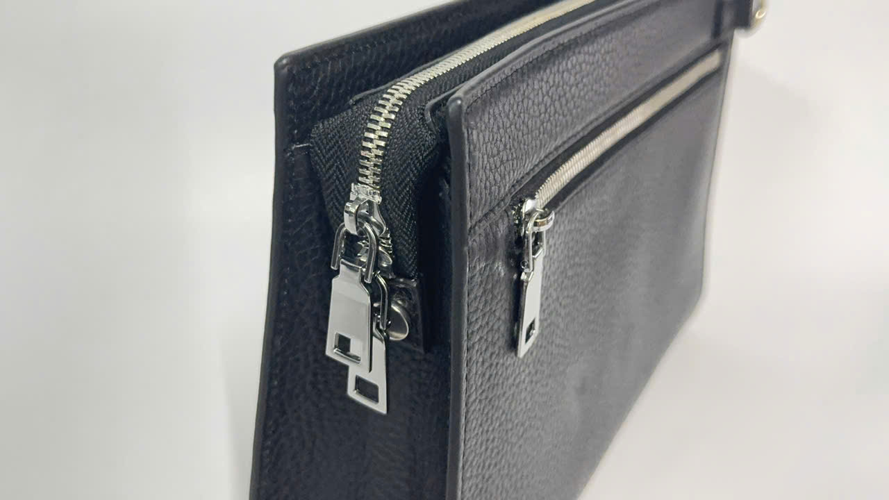 Ví clutch da bò vân safiano