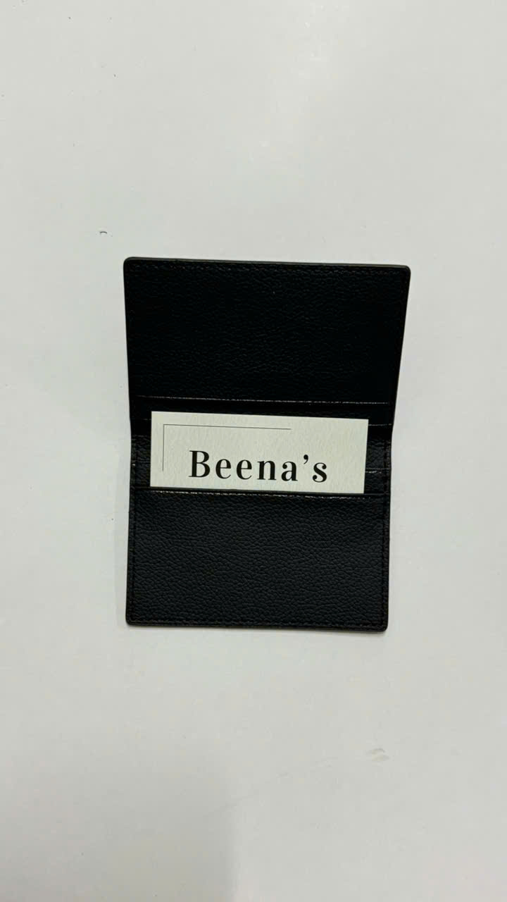 Ví da gập hay dài - Lựa chọn nào tiện hơn