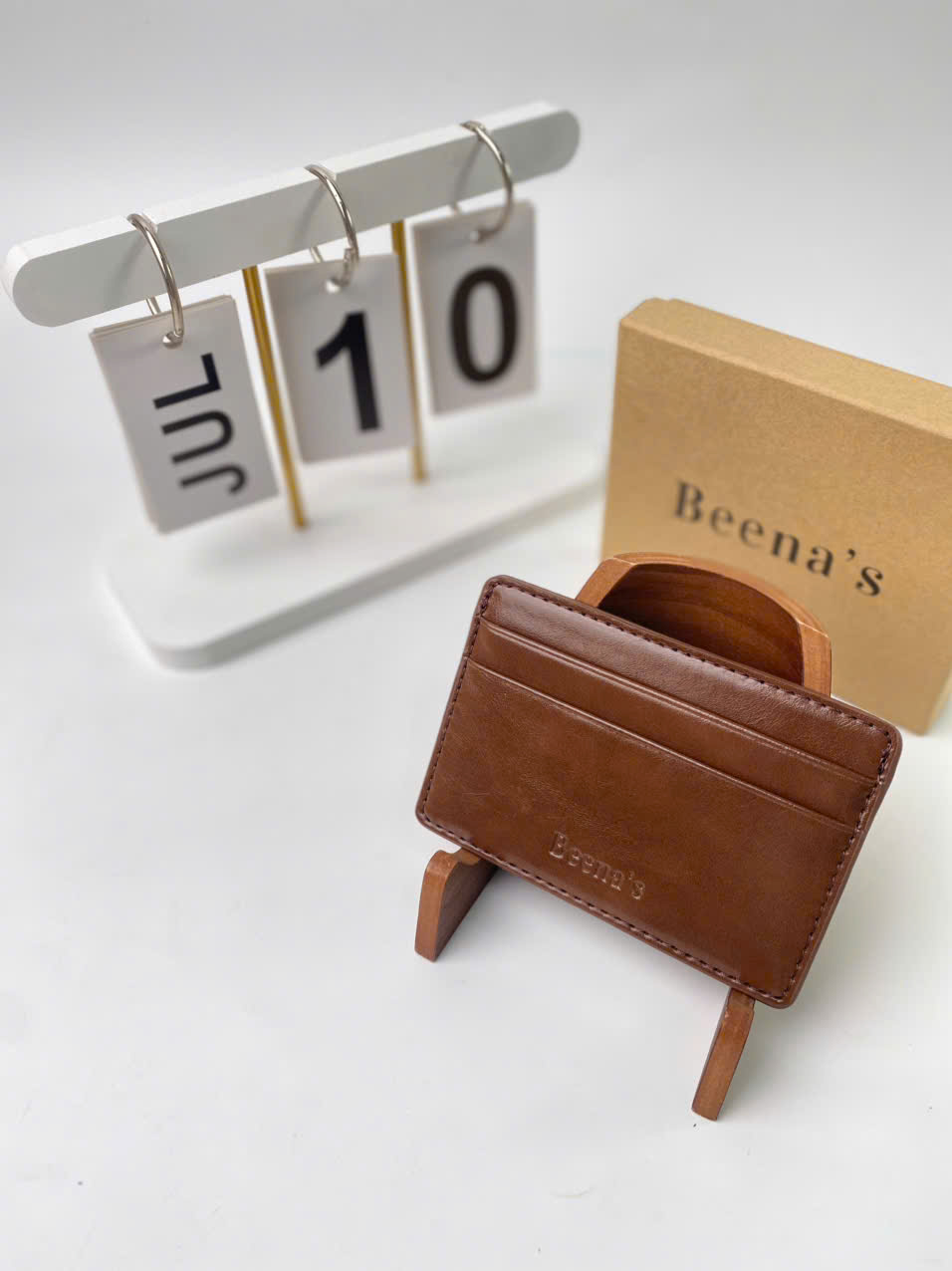 Ví da microfiber có bền như da bò không? 