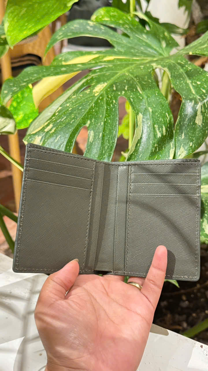 Ví nam đứng - Lựa chọn hoàn hảo dành cho nam giới 