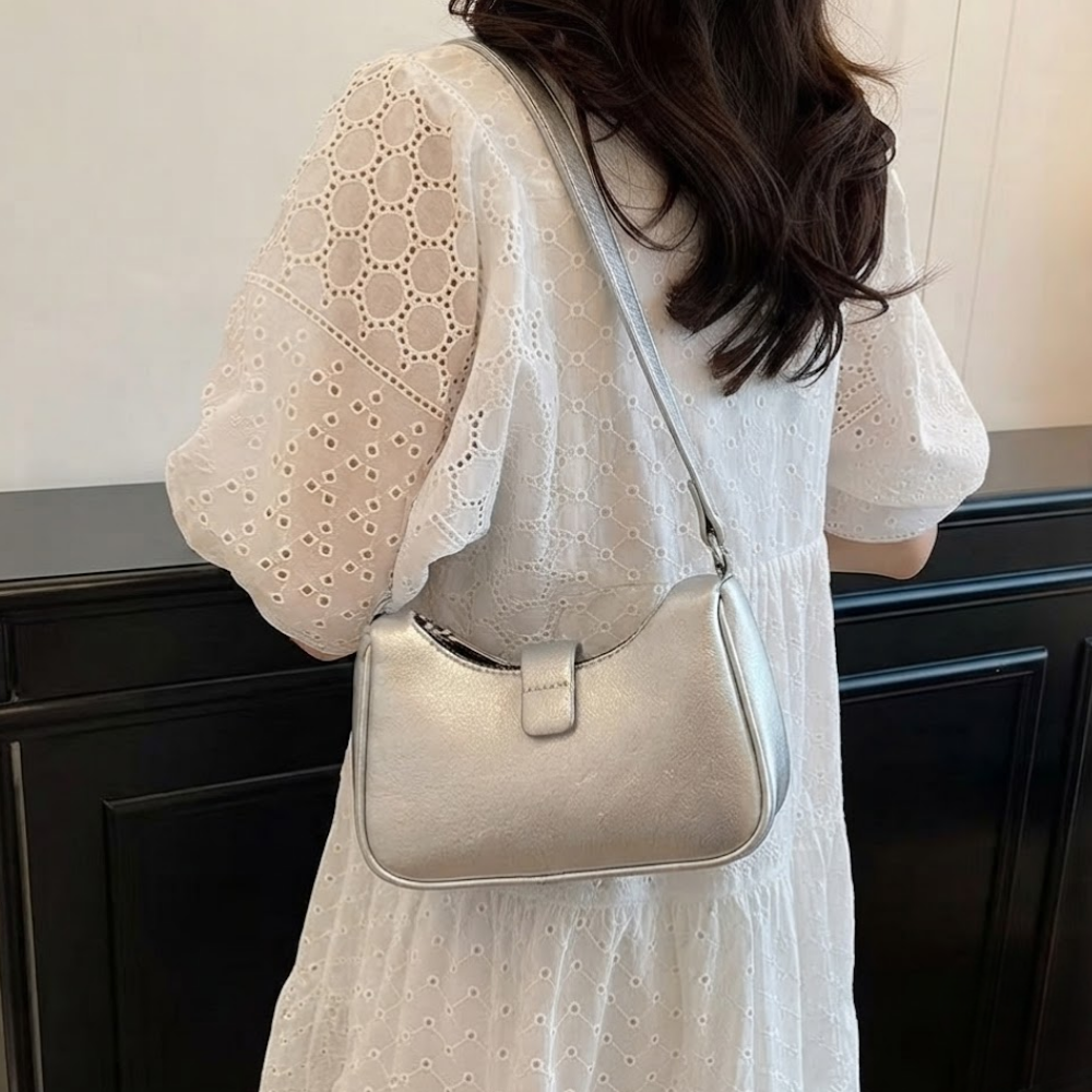 Vì sao đồ da không bao giờ lỗi thời?