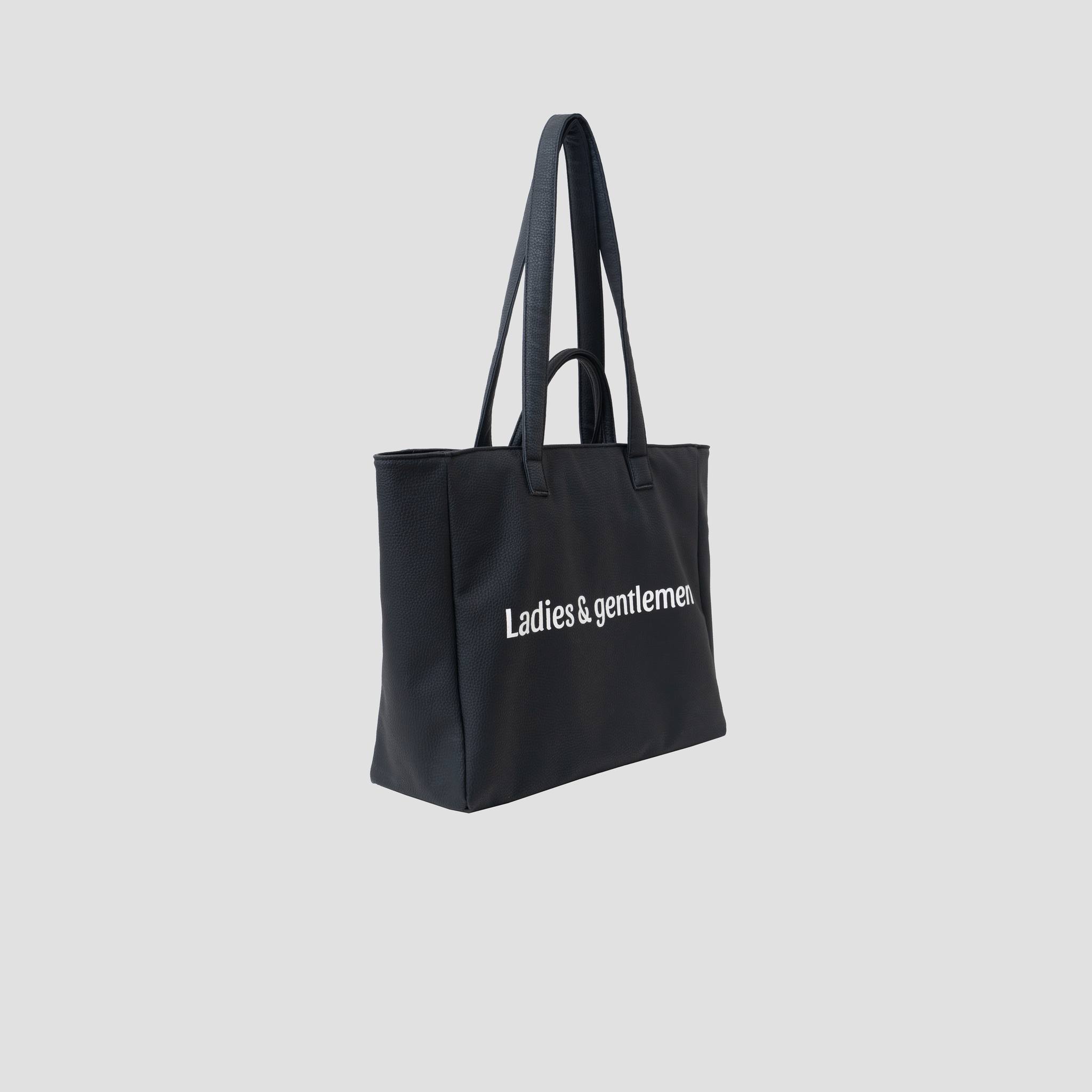 Xu hướng túi tote da nữ hiện nay