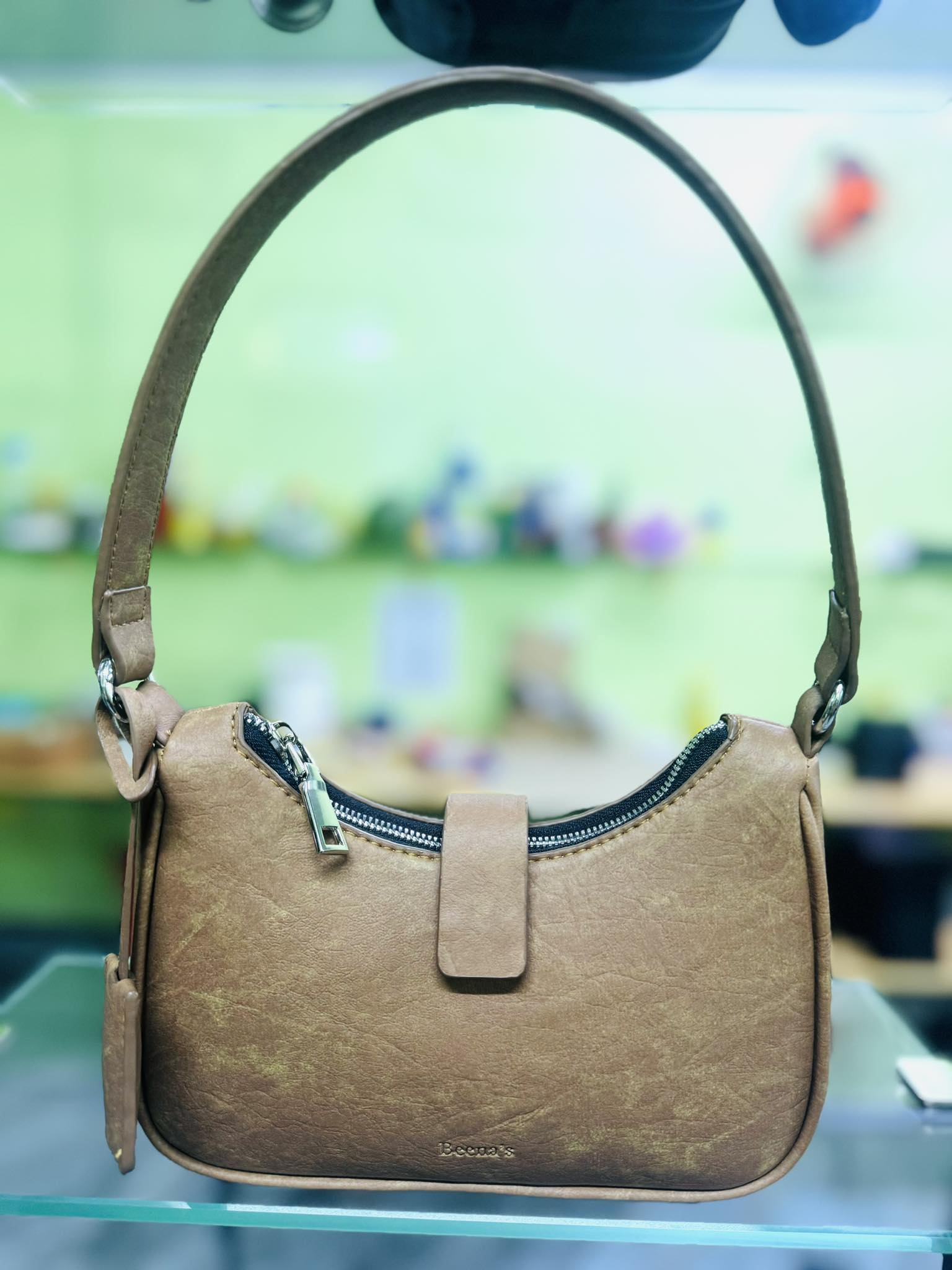 Xu hướng túi xách da Boho nữ hiện nay